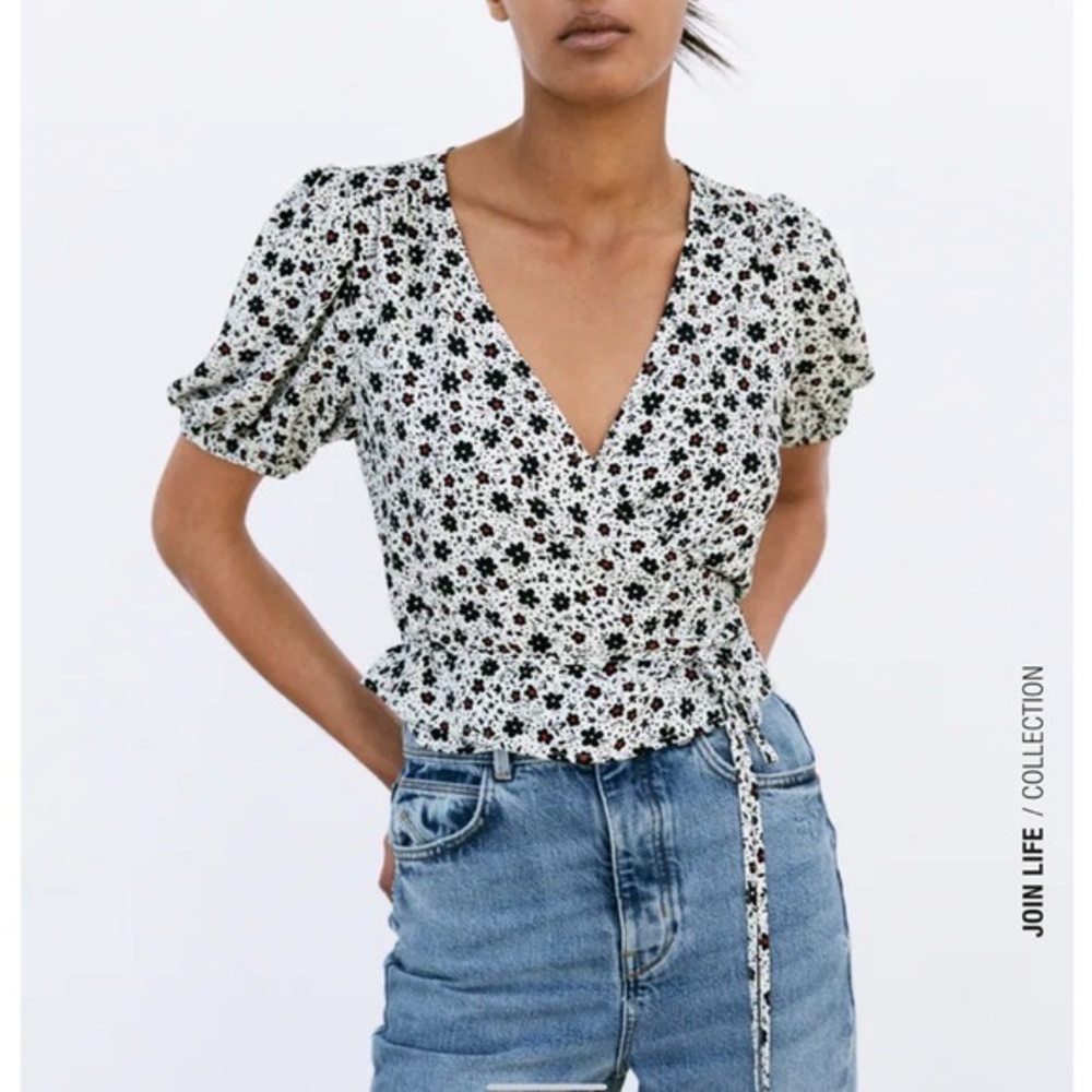 Zara NWT Floral Wrap Top - Size Small